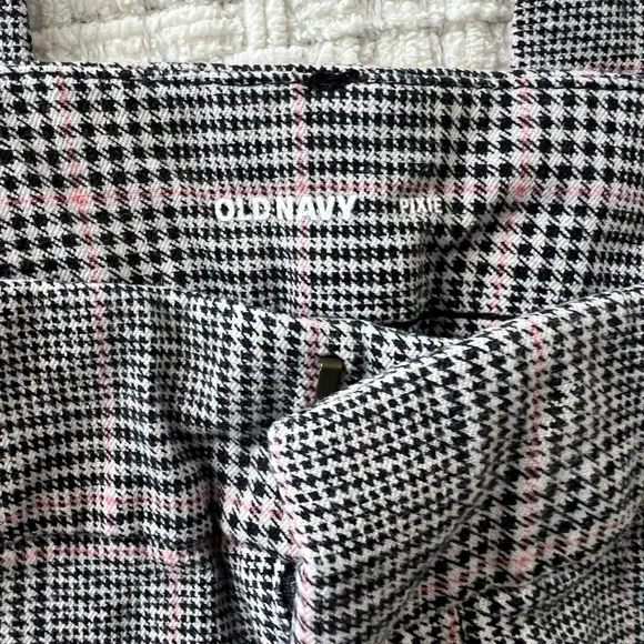 Old Navy Black and Pink Plaid Pants - Picture 3 of 6